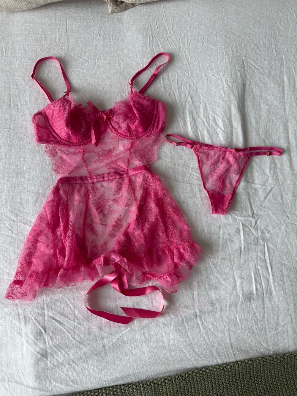 Victoria's Secret lingerie set hot pink